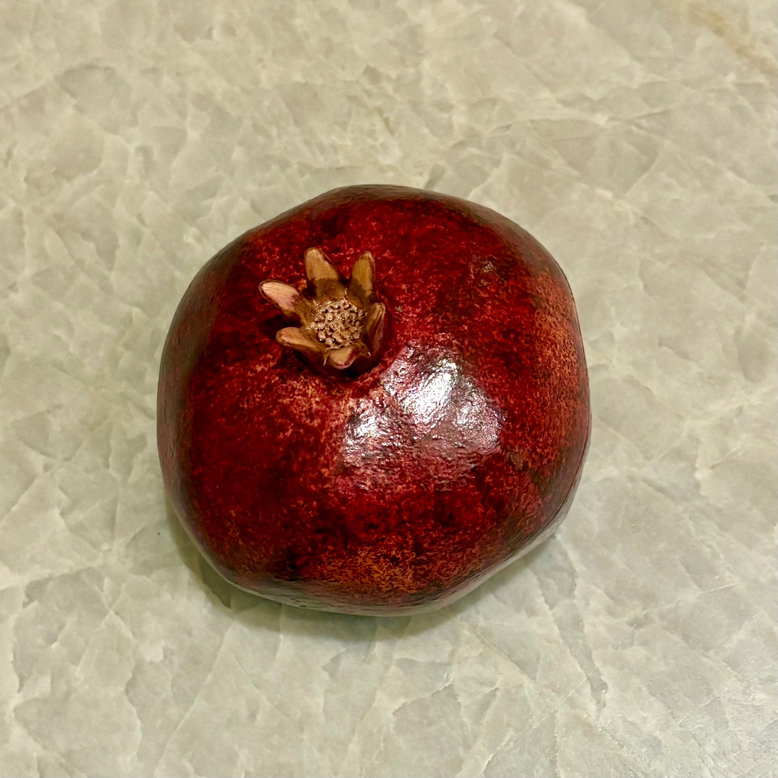 PORCELAIN POMEGRANATE BOX