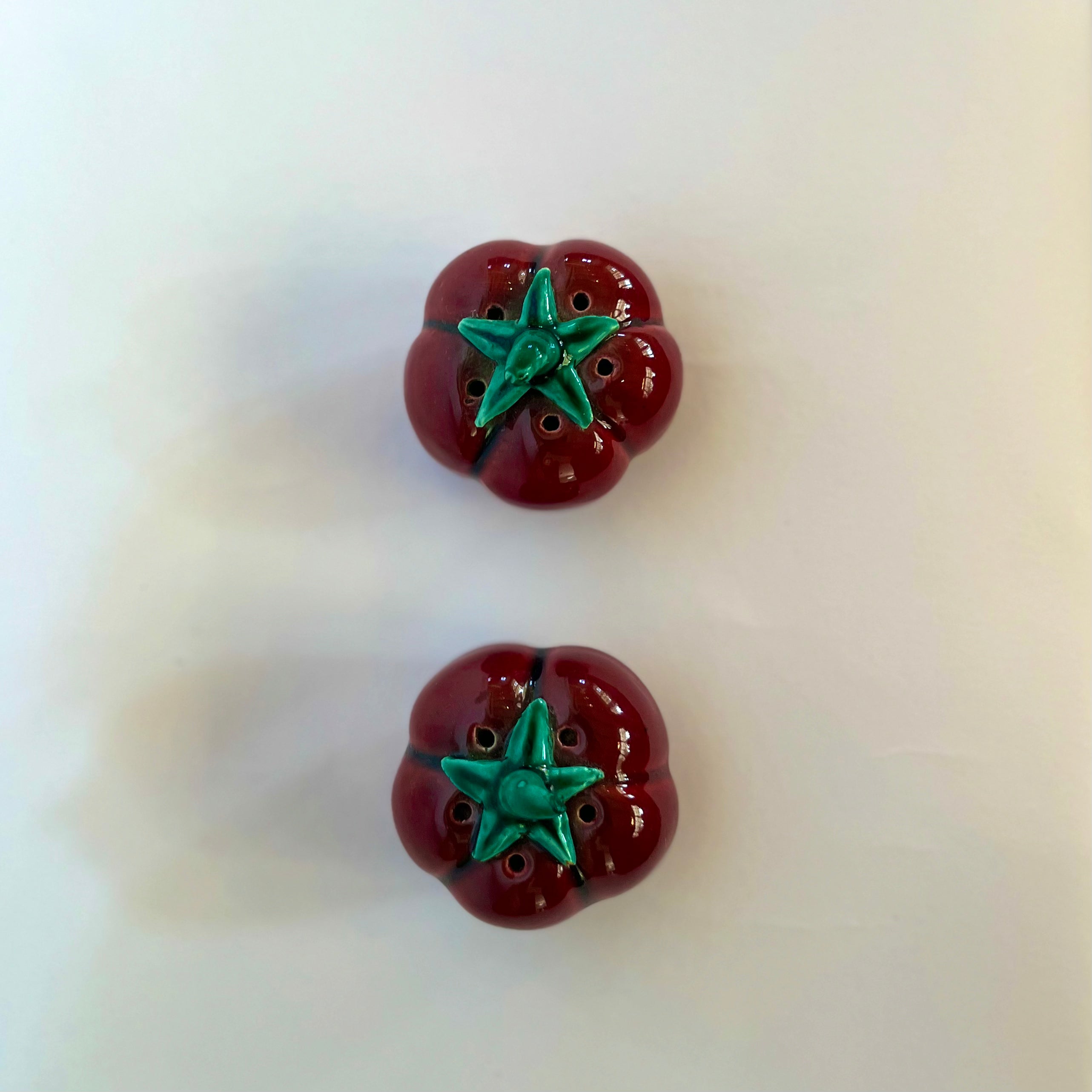 VINTAGE TOMATO SALT, PEPPER AND MUSTARD SET