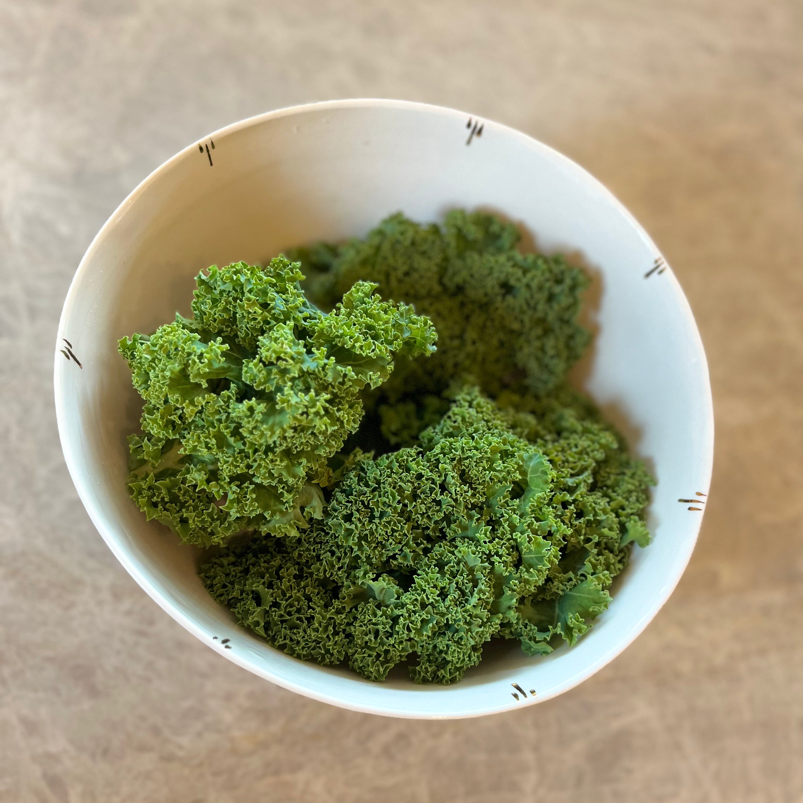 ROUND SALAD BOWL SIMPLE & GOLD