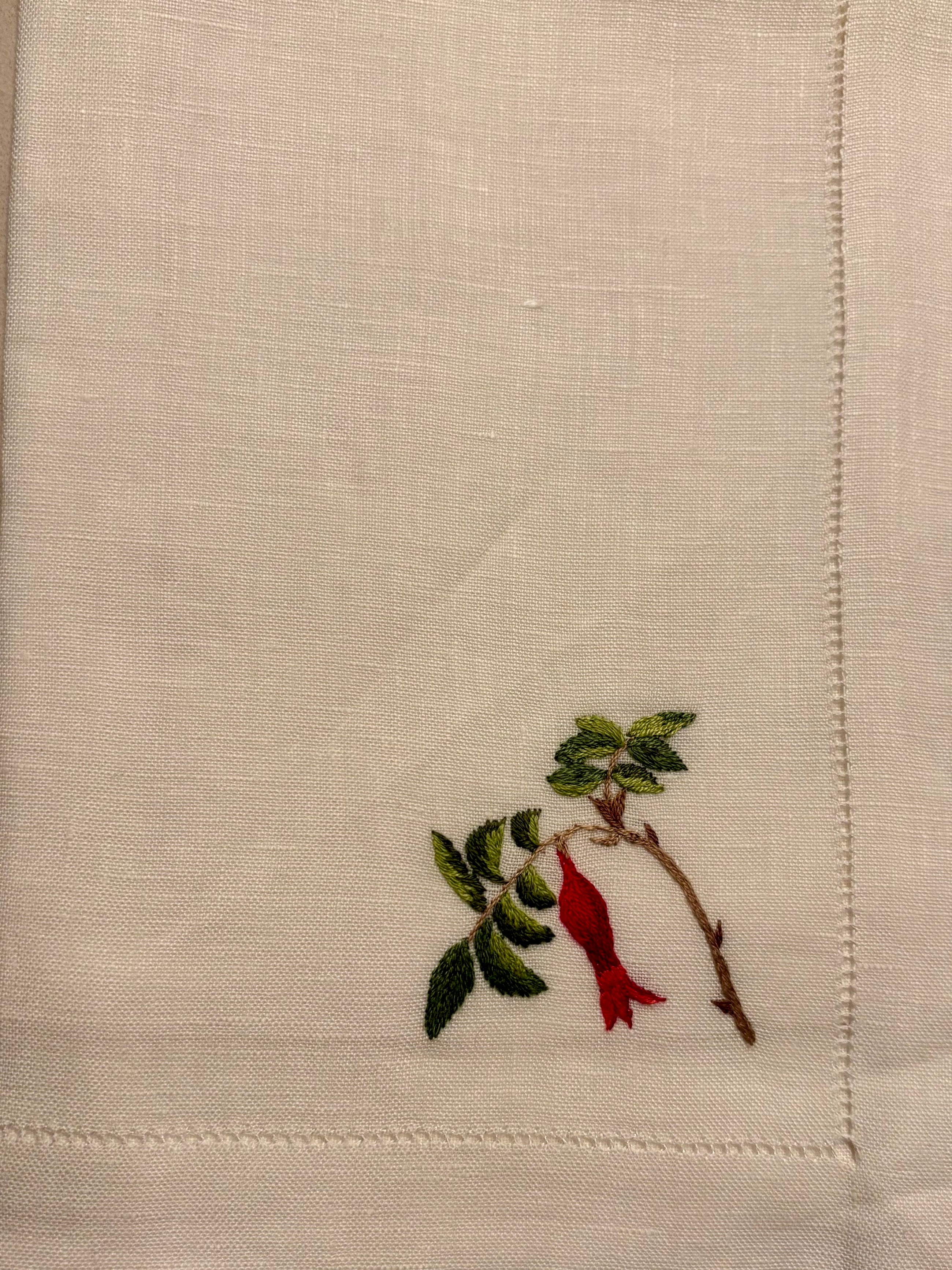 NAPKIN WILD ROSE BERRY- SET OF 4
