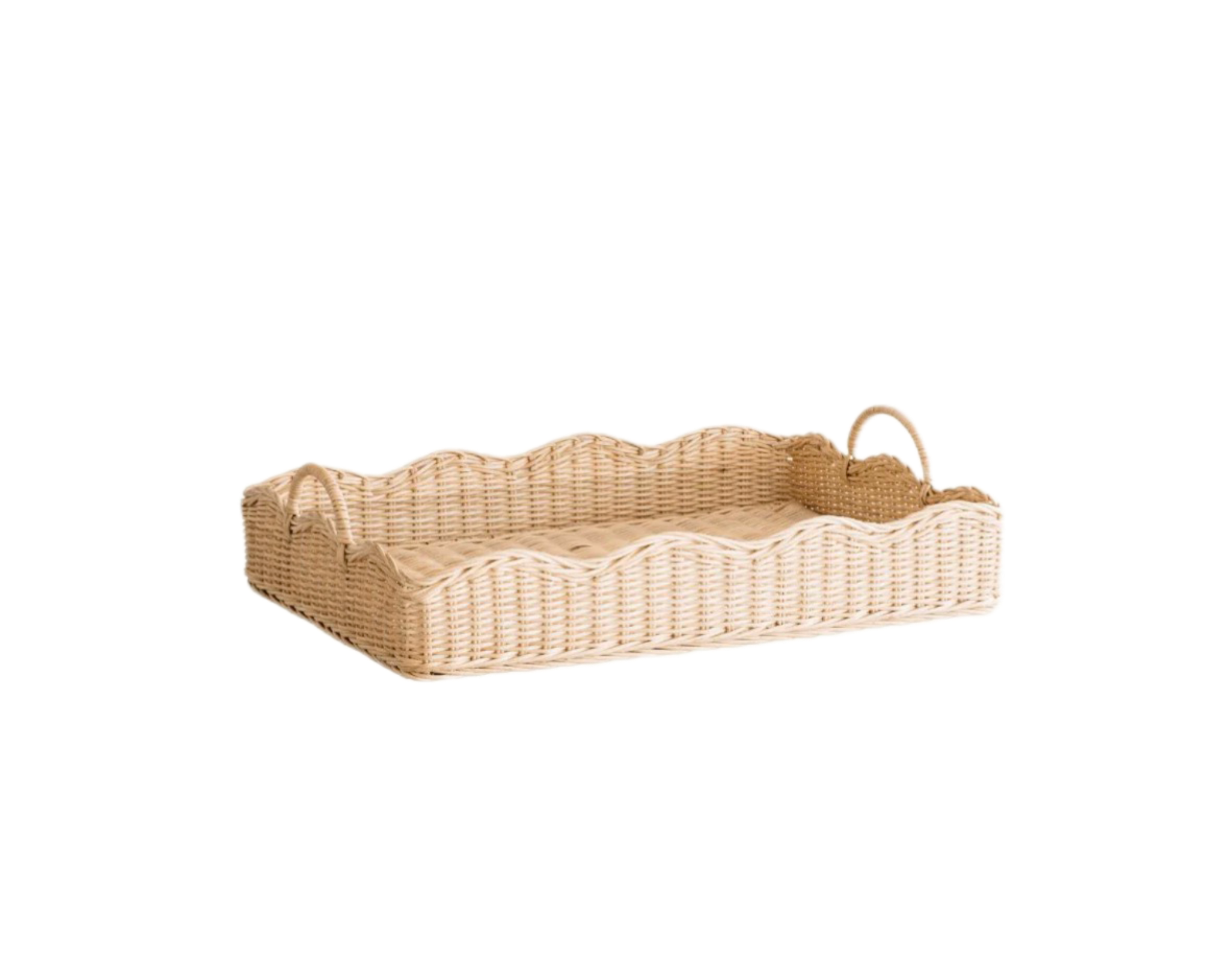 MEDIUM RATTAN SCALLOPED TRAY, NATURAL