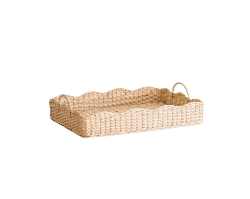 MEDIUM RATTAN SCALLOPED TRAY, NATURAL