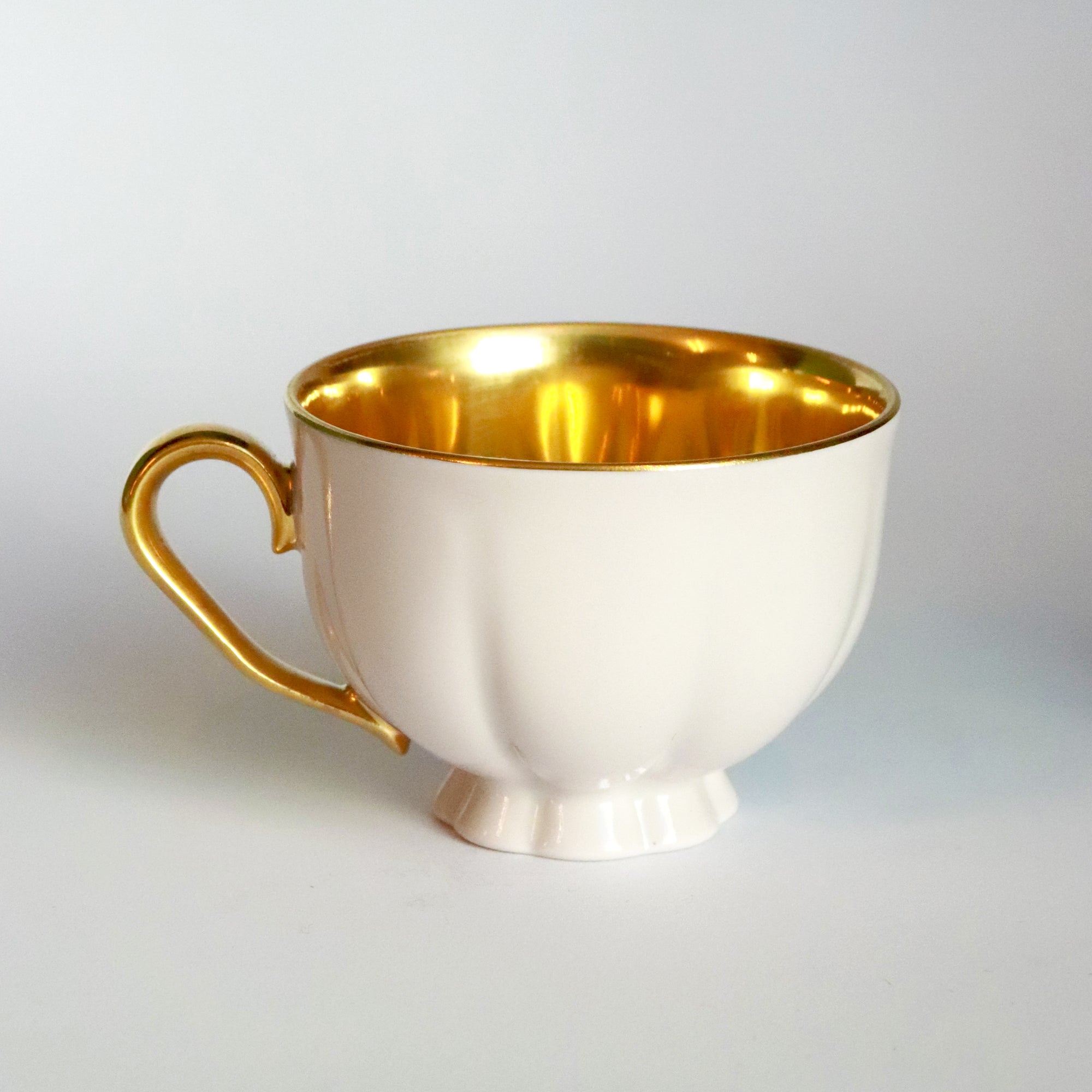 TASSE À ESPRESSO MELONE - ROSE POUDRÉ ET OR 24 KT